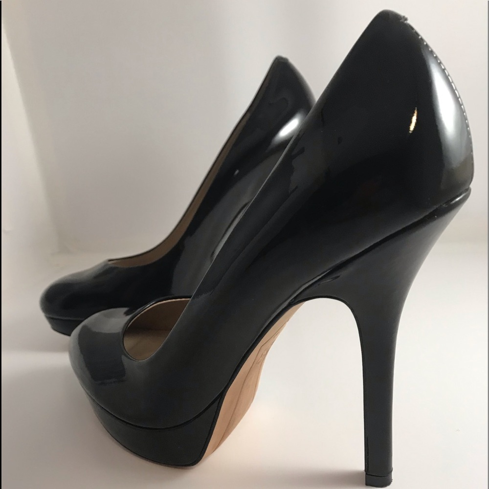 Joan&David  black platform pump